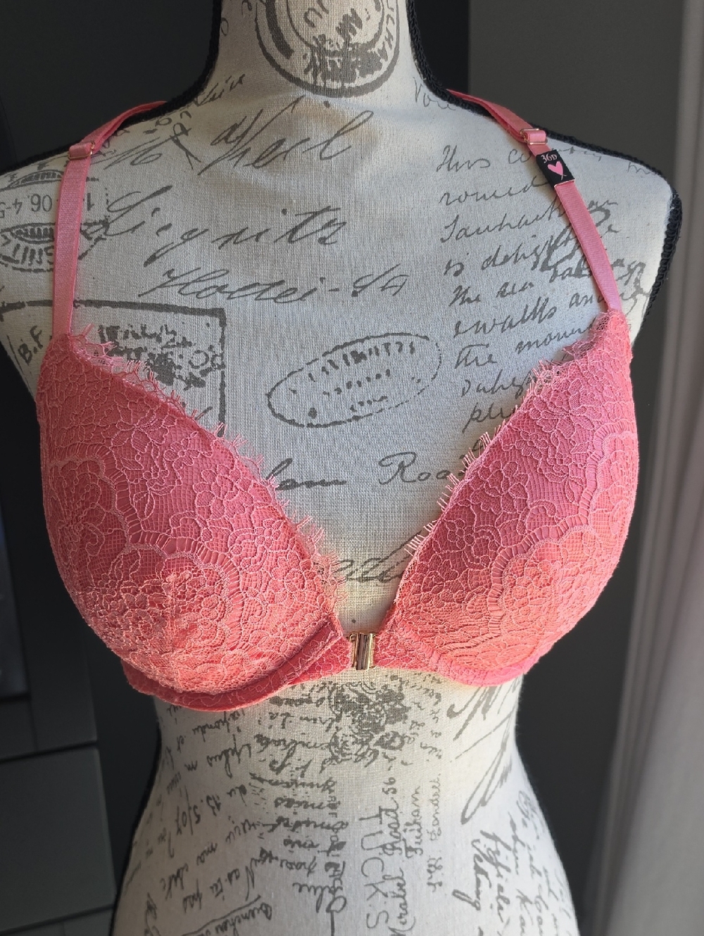 Victoria's Secret Pink Lace Push-Up Bra